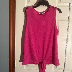 NWT-Wilde-small-hot pink-tie at bottom front, sleeveless, tank top/blouse.